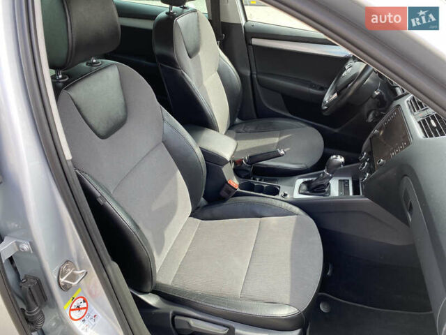 Серый Шкода Октавия, объемом двигателя 2.05 л и пробегом 217 тыс. км за 16400 $, фото 29 на Automoto.ua