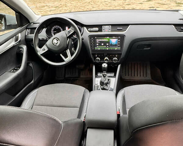 Сірий Шкода Октавія, об'ємом двигуна 1.97 л та пробігом 252 тис. км за 14500 $, фото 11 на Automoto.ua