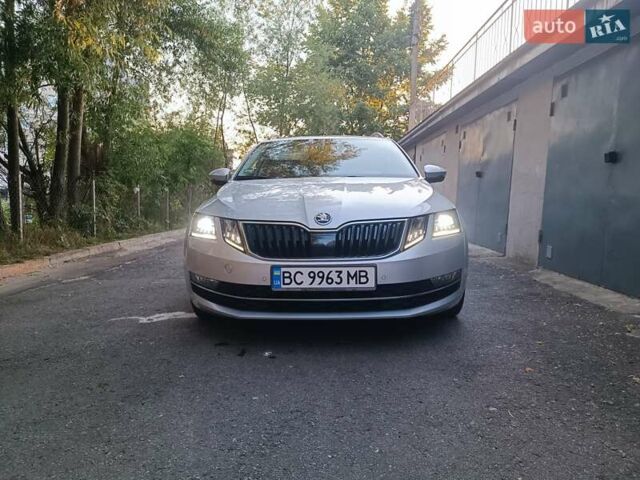 Сірий Шкода Октавія, об'ємом двигуна 1.6 л та пробігом 208 тис. км за 15900 $, фото 9 на Automoto.ua