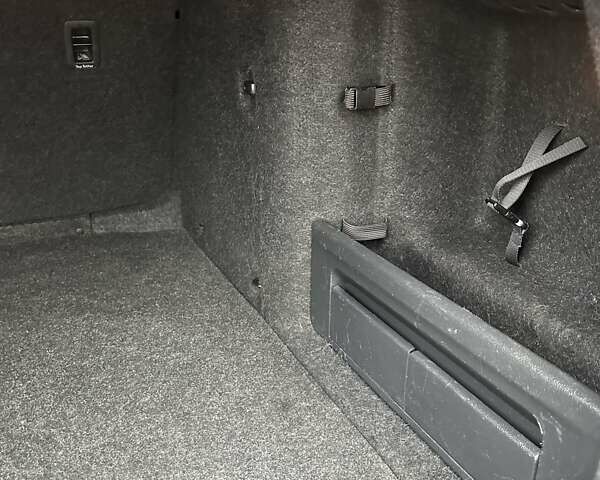 Сірий Шкода Октавія, об'ємом двигуна 2 л та пробігом 205 тис. км за 14950 $, фото 109 на Automoto.ua