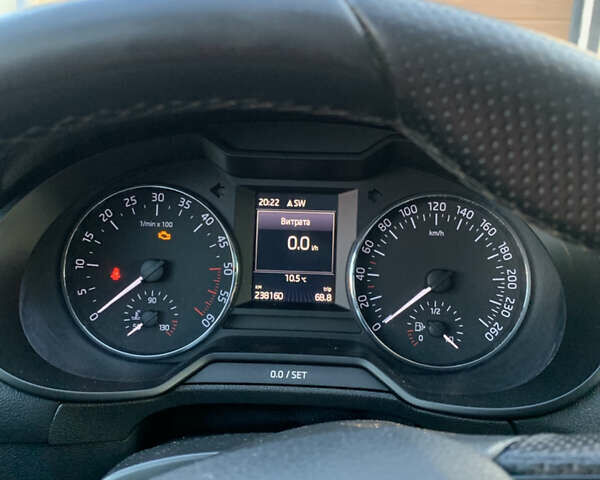 Серый Шкода Октавия, объемом двигателя 1.6 л и пробегом 239 тыс. км за 13500 $, фото 16 на Automoto.ua