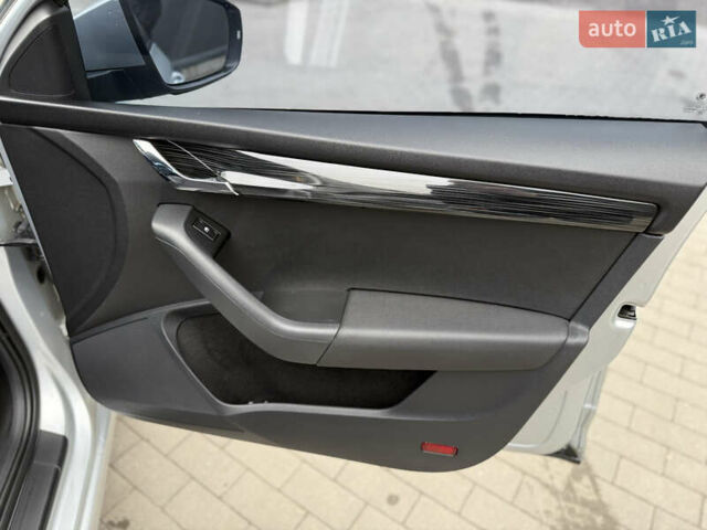 Серый Шкода Октавия, объемом двигателя 1.6 л и пробегом 178 тыс. км за 13999 $, фото 19 на Automoto.ua