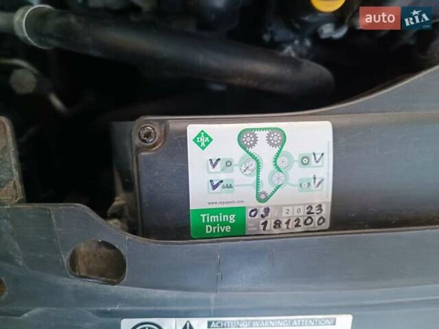 Сірий Шкода Октавія, об'ємом двигуна 1.6 л та пробігом 208 тис. км за 15900 $, фото 17 на Automoto.ua