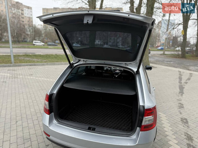 Серый Шкода Октавия, объемом двигателя 1.6 л и пробегом 178 тыс. км за 13999 $, фото 26 на Automoto.ua