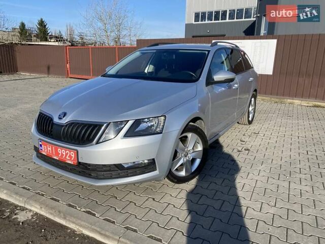 Сірий Шкода Октавія, об'ємом двигуна 1.97 л та пробігом 350 тис. км за 12777 $, фото 12 на Automoto.ua