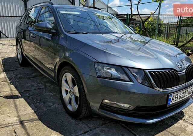 Серый Шкода Октавия, объемом двигателя 1.6 л и пробегом 255 тыс. км за 13200 $, фото 13 на Automoto.ua