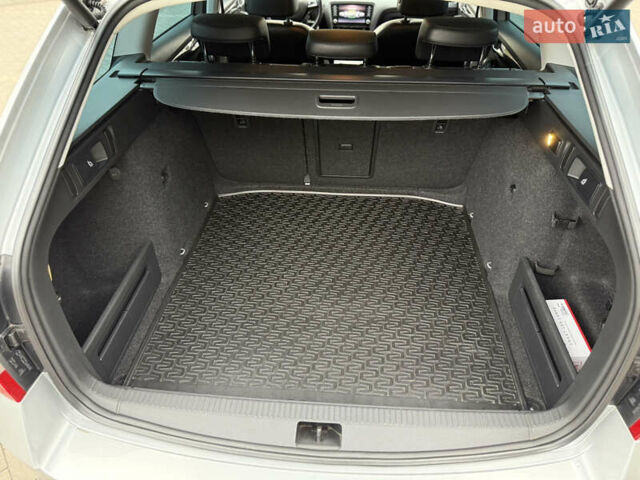 Серый Шкода Октавия, объемом двигателя 1.6 л и пробегом 178 тыс. км за 13999 $, фото 28 на Automoto.ua