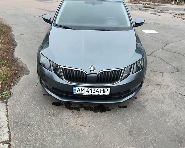 Сірий Шкода Октавія, об'ємом двигуна 1.6 л та пробігом 207 тис. км за 14300 $, фото 4 на Automoto.ua