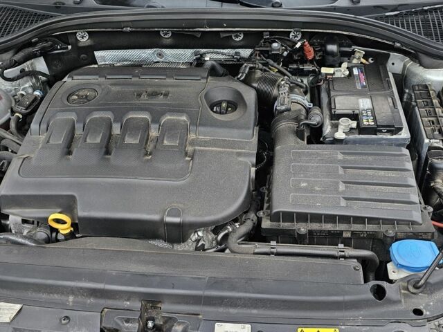 Сірий Шкода Октавія, об'ємом двигуна 1.6 л та пробігом 323 тис. км за 12000 $, фото 4 на Automoto.ua