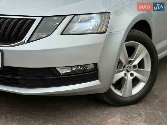 Серый Шкода Октавия, объемом двигателя 1.97 л и пробегом 199 тыс. км за 14150 $, фото 11 на Automoto.ua