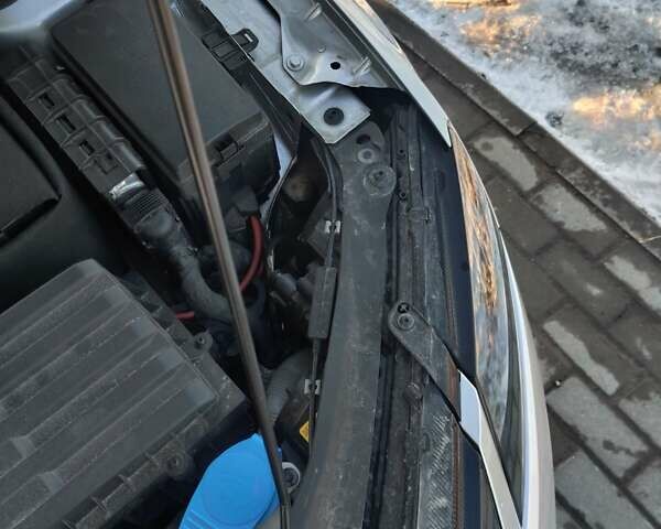 Сірий Шкода Октавія, об'ємом двигуна 1.6 л та пробігом 250 тис. км за 13500 $, фото 42 на Automoto.ua