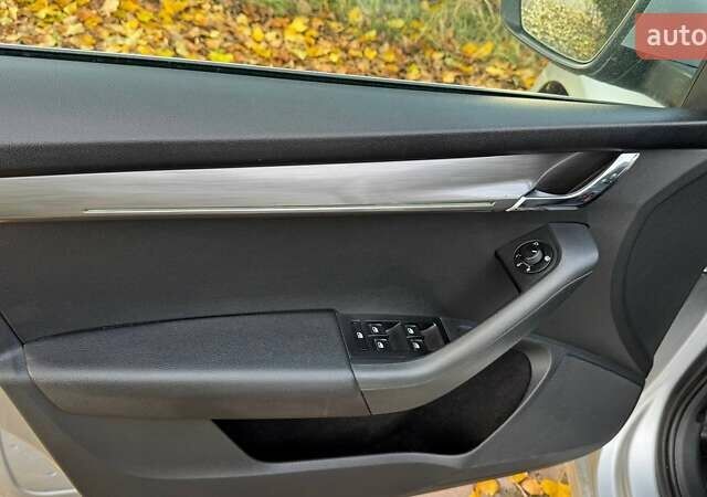 Сірий Шкода Октавія, об'ємом двигуна 1.97 л та пробігом 248 тис. км за 15600 $, фото 25 на Automoto.ua