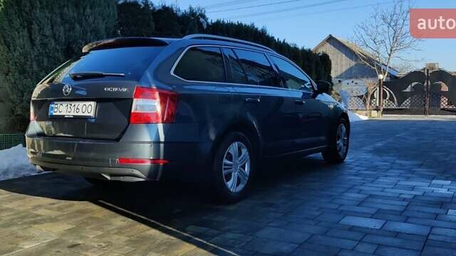 Сірий Шкода Октавія, об'ємом двигуна 1.6 л та пробігом 289 тис. км за 12500 $, фото 7 на Automoto.ua