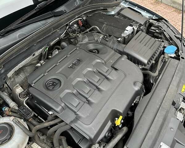 Сірий Шкода Октавія, об'ємом двигуна 2 л та пробігом 205 тис. км за 14950 $, фото 116 на Automoto.ua