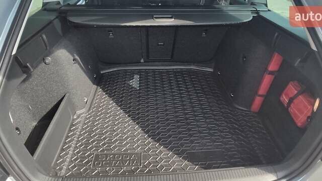 Сірий Шкода Октавія, об'ємом двигуна 1.6 л та пробігом 202 тис. км за 13500 $, фото 34 на Automoto.ua