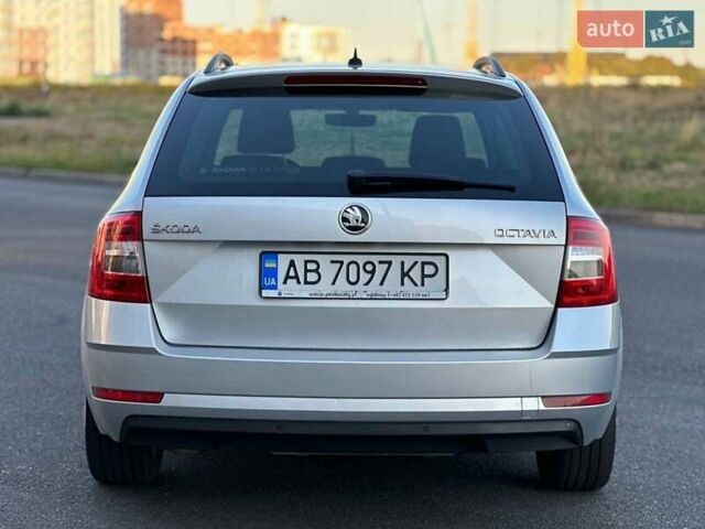 Серый Шкода Октавия, объемом двигателя 2 л и пробегом 305 тыс. км за 14700 $, фото 1 на Automoto.ua