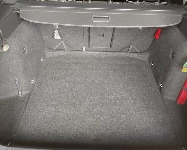 Сірий Шкода Октавія, об'ємом двигуна 1.6 л та пробігом 255 тис. км за 13500 $, фото 16 на Automoto.ua