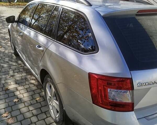Сірий Шкода Октавія, об'ємом двигуна 1.6 л та пробігом 255 тис. км за 13500 $, фото 19 на Automoto.ua