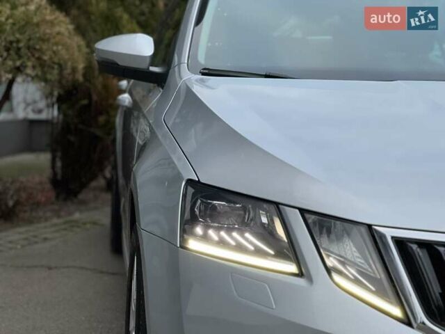 Серый Шкода Октавия, объемом двигателя 1.97 л и пробегом 304 тыс. км за 15350 $, фото 19 на Automoto.ua