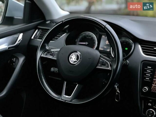 Серый Шкода Октавия, объемом двигателя 1.97 л и пробегом 304 тыс. км за 15350 $, фото 53 на Automoto.ua