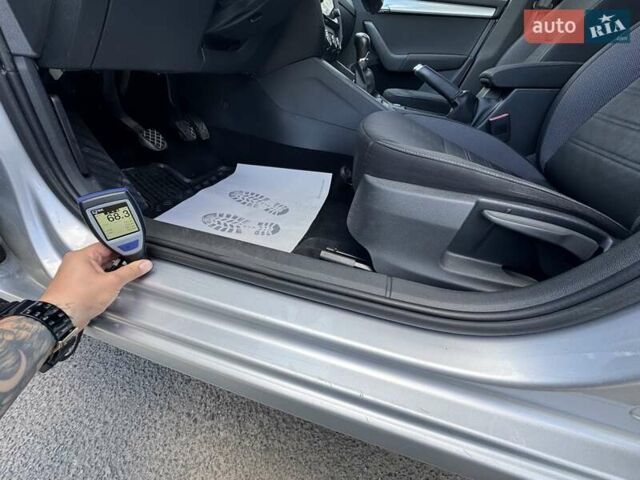 Серый Шкода Октавия, объемом двигателя 1.6 л и пробегом 252 тыс. км за 13600 $, фото 151 на Automoto.ua