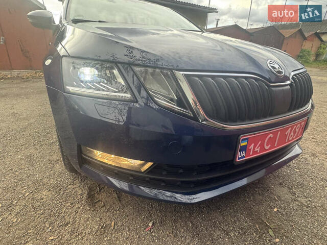 Шкода Октавия 2017 в Стрые на Automoto.ua Серый Шкода Октавия, объемом двигателя 1.6 л и пробегом 237 тыс. км за 13250 $, фото 24 на Automoto.ua