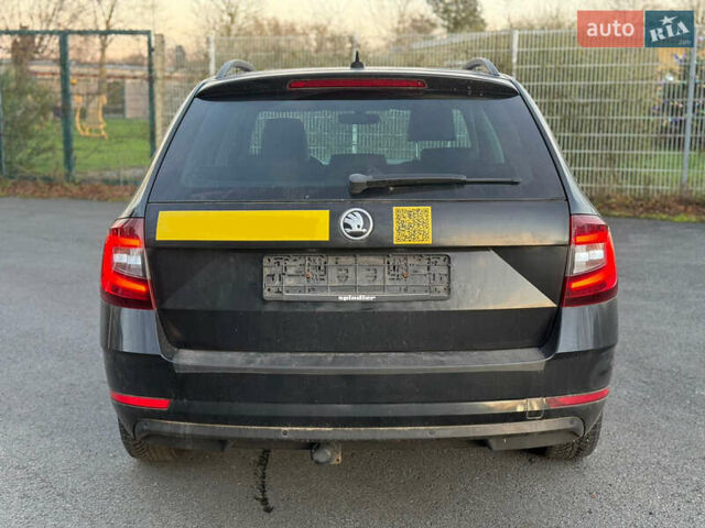 Серый Шкода Октавия, объемом двигателя 2 л и пробегом 250 тыс. км за 13999 $, фото 7 на Automoto.ua