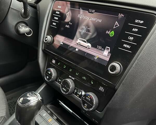 Сірий Шкода Октавія, об'ємом двигуна 2 л та пробігом 205 тис. км за 14950 $, фото 56 на Automoto.ua