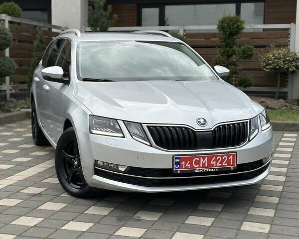 Сірий Шкода Октавія, об'ємом двигуна 2 л та пробігом 239 тис. км за 15499 $, фото 34 на Automoto.ua