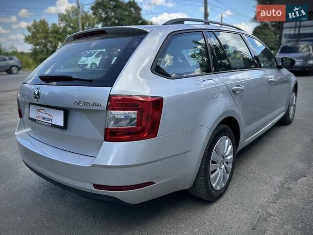 Серый Шкода Октавия, объемом двигателя 1.6 л и пробегом 252 тыс. км за 13600 $, фото 35 на Automoto.ua