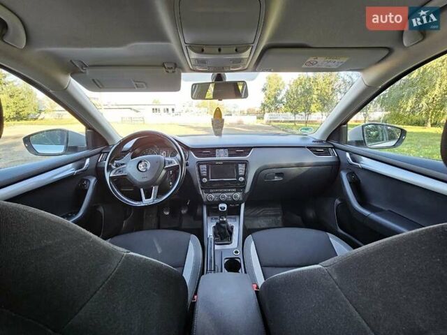 Серый Шкода Октавия, объемом двигателя 1.6 л и пробегом 305 тыс. км за 11100 $, фото 26 на Automoto.ua