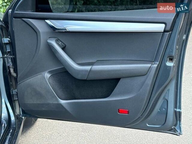 Сірий Шкода Октавія, об'ємом двигуна 1.6 л та пробігом 344 тис. км за 12490 $, фото 20 на Automoto.ua