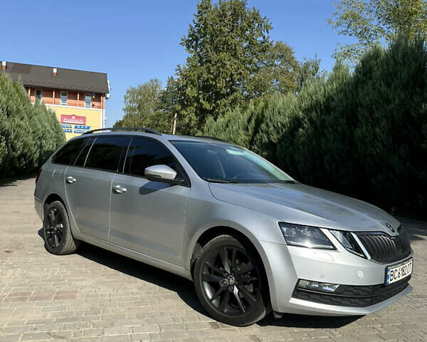 Серый Шкода Октавия, объемом двигателя 1.6 л и пробегом 289 тыс. км за 14500 $, фото 3 на Automoto.ua