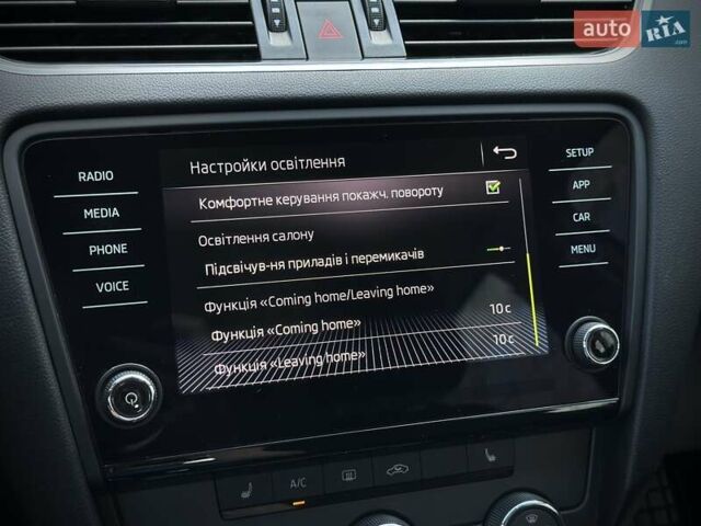 Серый Шкода Октавия, объемом двигателя 1.6 л и пробегом 252 тыс. км за 13600 $, фото 112 на Automoto.ua