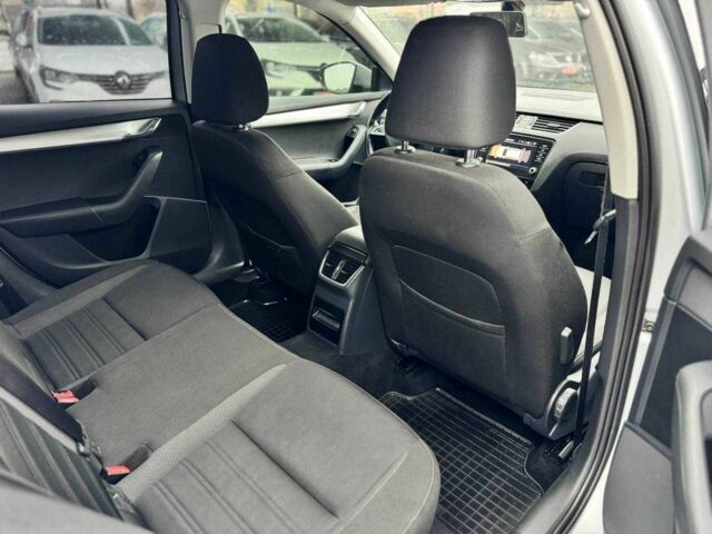 Серый Шкода Октавия, объемом двигателя 2 л и пробегом 242 тыс. км за 13600 $, фото 15 на Automoto.ua