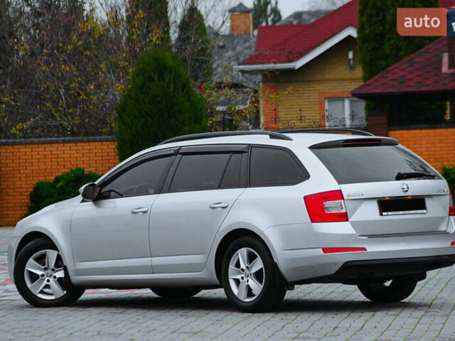 Сірий Шкода Октавія, об'ємом двигуна 2 л та пробігом 142 тис. км за 12250 $, фото 1 на Automoto.ua