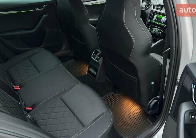 Серый Шкода Октавия, объемом двигателя 2 л и пробегом 260 тыс. км за 16999 $, фото 7 на Automoto.ua