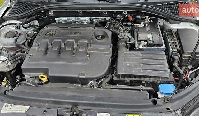 Серый Шкода Октавия, объемом двигателя 1.6 л и пробегом 322 тыс. км за 12000 $, фото 17 на Automoto.ua