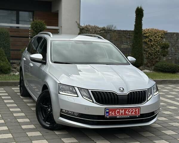 Сірий Шкода Октавія, об'ємом двигуна 2 л та пробігом 239 тис. км за 15499 $, фото 16 на Automoto.ua