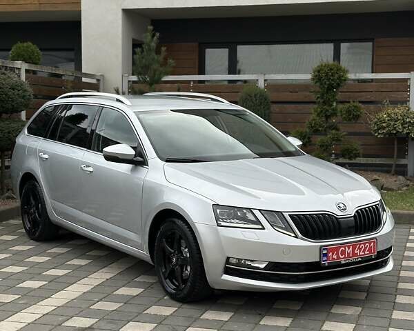 Сірий Шкода Октавія, об'ємом двигуна 2 л та пробігом 239 тис. км за 15499 $, фото 2 на Automoto.ua