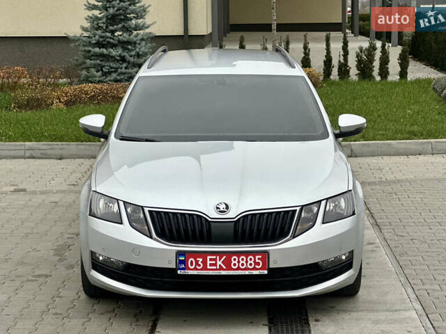 Серый Шкода Октавия, объемом двигателя 1.6 л и пробегом 218 тыс. км за 11550 $, фото 4 на Automoto.ua