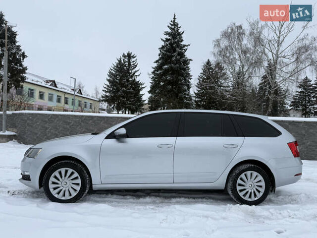 Серый Шкода Октавия, объемом двигателя 2 л и пробегом 127 тыс. км за 16900 $, фото 6 на Automoto.ua