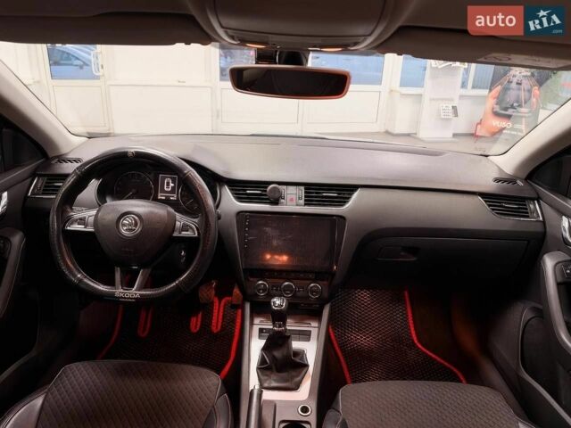 Сірий Шкода Октавія, об'ємом двигуна 1.97 л та пробігом 211 тис. км за 11990 $, фото 19 на Automoto.ua