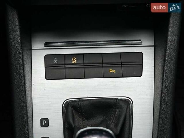 Сірий Шкода Октавія, об'ємом двигуна 1.6 л та пробігом 344 тис. км за 12150 $, фото 22 на Automoto.ua