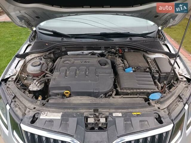 Серый Шкода Октавия, объемом двигателя 1.6 л и пробегом 266 тыс. км за 13700 $, фото 5 на Automoto.ua