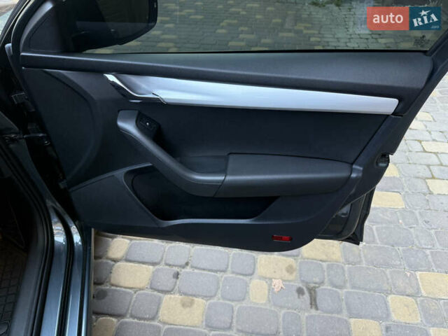 Сірий Шкода Октавія, об'ємом двигуна 1.6 л та пробігом 230 тис. км за 14500 $, фото 28 на Automoto.ua