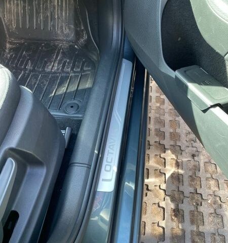 Серый Шкода Октавия, объемом двигателя 1.6 л и пробегом 220 тыс. км за 13200 $, фото 22 на Automoto.ua