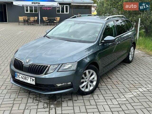 Серый Шкода Октавия, объемом двигателя 1.6 л и пробегом 162 тыс. км за 13900 $, фото 1 на Automoto.ua