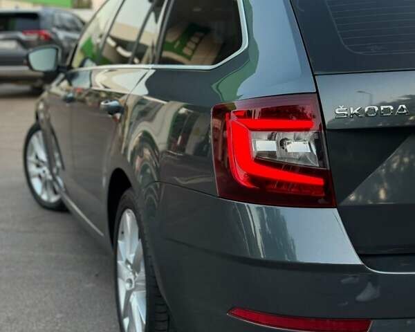 Сірий Шкода Октавія, об'ємом двигуна 1.97 л та пробігом 235 тис. км за 15800 $, фото 2 на Automoto.ua
