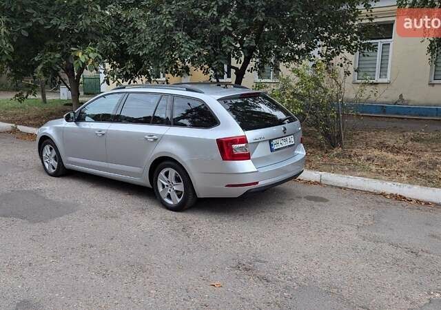 Серый Шкода Октавия, объемом двигателя 1.6 л и пробегом 248 тыс. км за 13500 $, фото 11 на Automoto.ua
